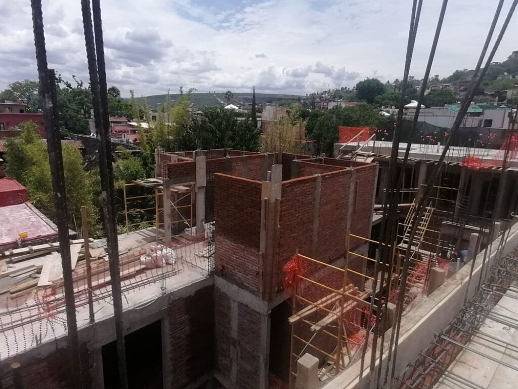 kon-san-miguel-allende-lecottage-avance-obra-12